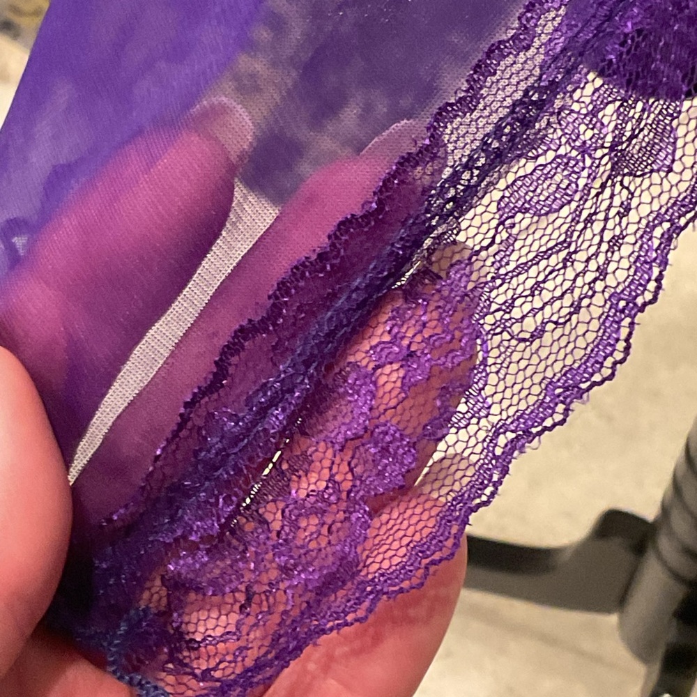 Intimo Purple Lace Robe Set - Picture 12 of 15